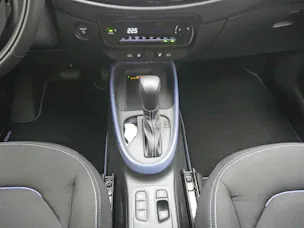 Toyota Aygo X 1.5 VVT-i HSD Trend