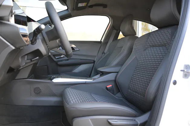 RENAULT Clio 1.8 E-Tech techno