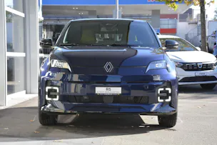RENAULT R5 E-Tech Comfort Range iconic five
