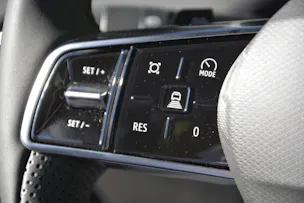 RENAULT R5 E-Tech Comfort Range iconic five