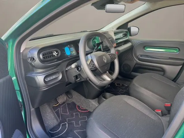 RENAULT Twingo E-Tech Urban Range techno