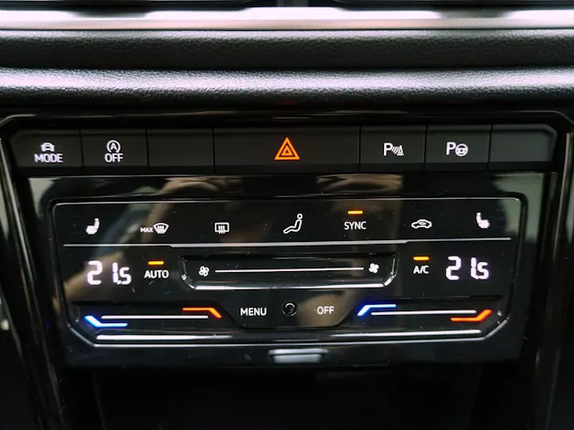 VW T-Roc 1.5 TSI DSG R-Line