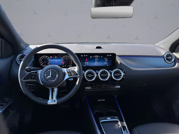 MERCEDES-BENZ GLA-Klasse H247 GLA 250 Swiss Star Progressive 4matic