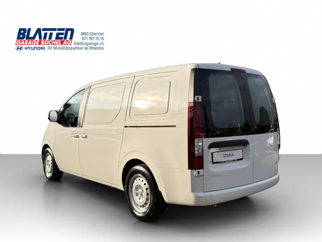 HYUNDAI Staria 84 kWh Amplia Cargo
