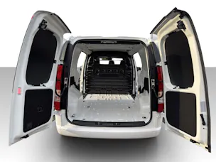 HYUNDAI Staria 84 kWh Amplia Cargo