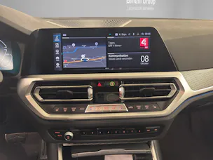 BMW 330e xDrive Touring