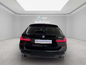 BMW 330e xDrive Touring