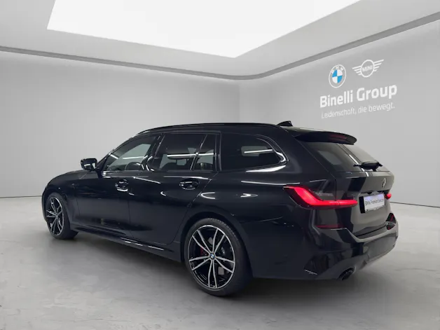 BMW 330e xDrive Touring