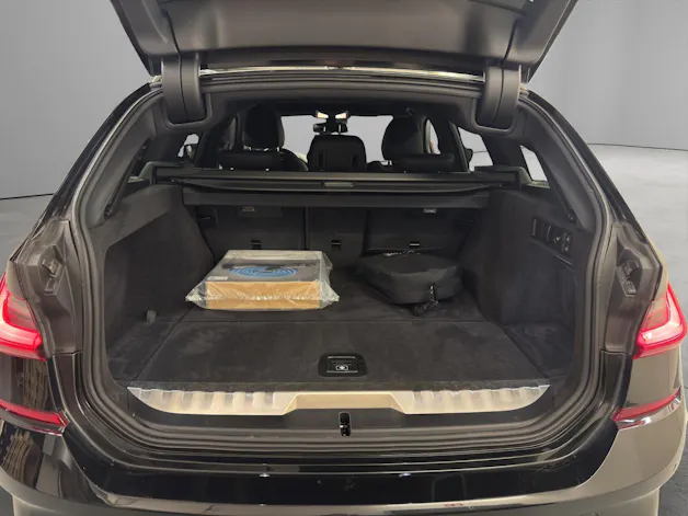 BMW 330e xDrive Touring