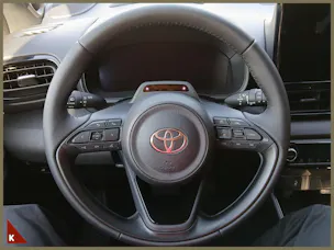 Toyota Yaris 1.5 VVT-i HSD Premium