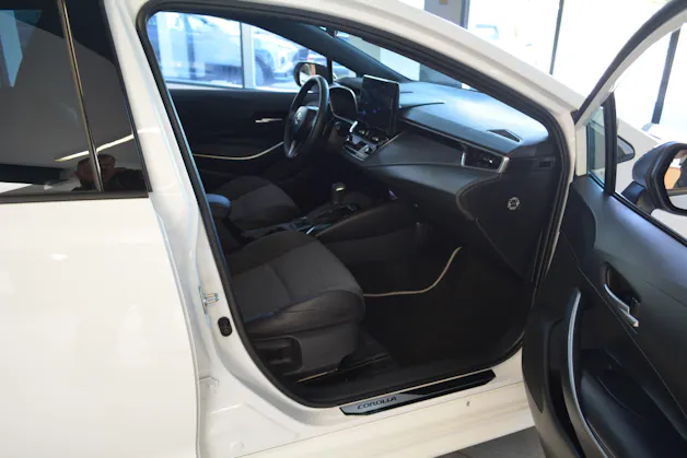 Toyota Corolla Touring Sports 2.0 HSD Swiss Edition