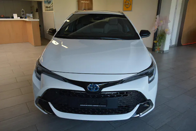Toyota Corolla Touring Sports 2.0 HSD Swiss Edition