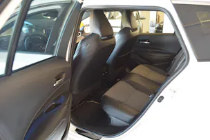 Toyota Corolla Touring Sports 2.0 HSD Swiss Edition