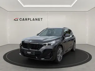 BMW X1 U11 20i sDrive paddles