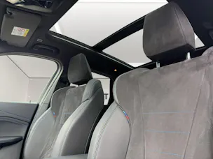 BMW X1 U11 20i sDrive paddles