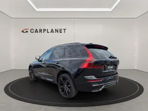 VOLVO XC60 2.0 B5 MH Ultra Dark AWD BLACK EDITION