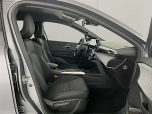 RENAULT Clio 1.8 E-Tech techno