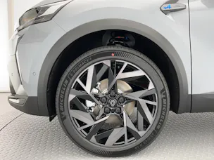 RENAULT Captur 1.8 E-Tech esprit Alpine