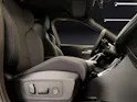 BMW X1 U11 23i xDrive paddles