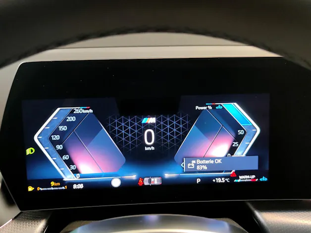 BMW X1 U11 23i xDrive paddles