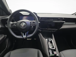 https://vehicle.imgix.net/4515936/adec6044-e905-4480-8a32-8dafb2e01981.jpg