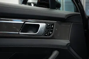 PORSCHE Panamera 4.0 V8 Turbo S
