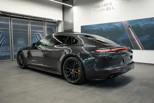 PORSCHE Panamera 4.0 V8 Turbo S