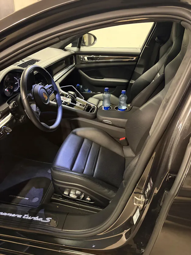 PORSCHE Panamera 4.0 V8 Turbo S
