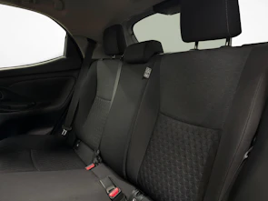 image du véhicule TOYOTA Yaris 1.5 VVT-i HSD Trend