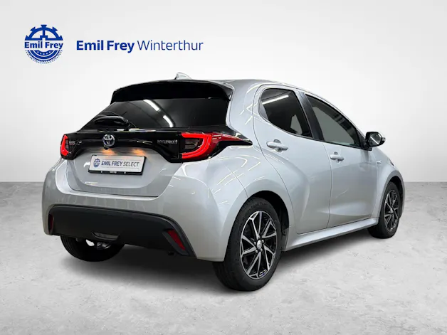Toyota Yaris 1.5 VVT-i HSD Trend