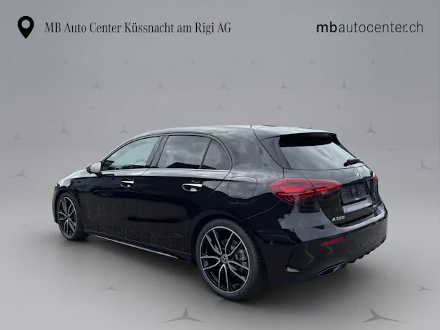 MERCEDES-BENZ A-Klasse W177 A 220 4m