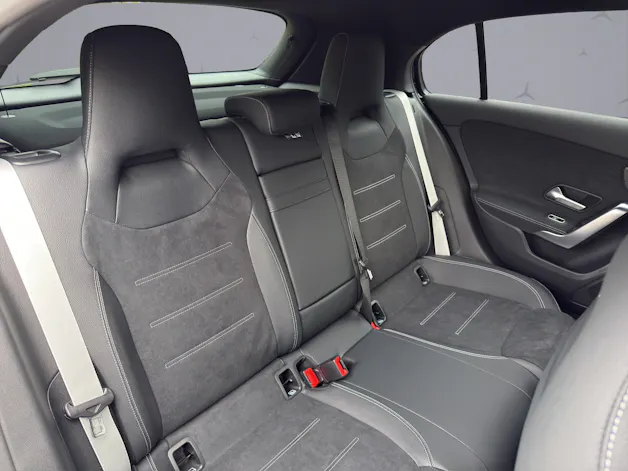 MERCEDES-BENZ A-Klasse W177 A 220 4m