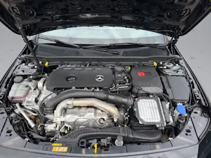 MERCEDES-BENZ A-Klasse W177 A 220 4m