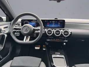 MERCEDES-BENZ A-Klasse W177 A 220 4m