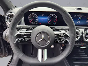 MERCEDES-BENZ A-Klasse W177 A 220 4m