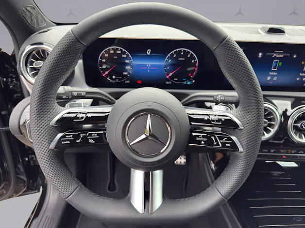 MERCEDES-BENZ A-Klasse W177 A 220 4m