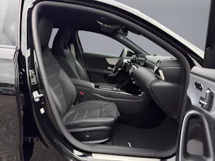 MERCEDES-BENZ A-Klasse W177 A 220 4m