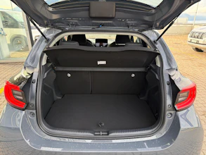 https://vehicle.imgix.net/4515989/06789d54-6257-4b9f-a81b-1831af444c1c.jpg