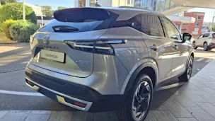 NISSAN Qashqai 1.5 VC-T N-Connecta