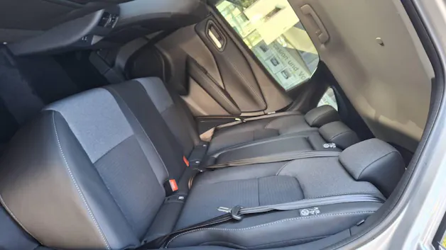 NISSAN Qashqai 1.5 VC-T N-Connecta