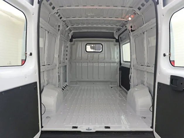 CITROEN Jumper Kaw. 35 L2H2 verglast 2.2 BlueHDi 140 S/S