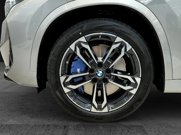 BMW X1 U11 M35i