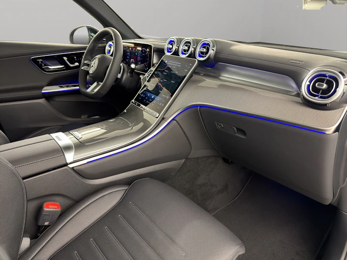 Fahrzeugbild MERCEDES-BENZ GLC 220