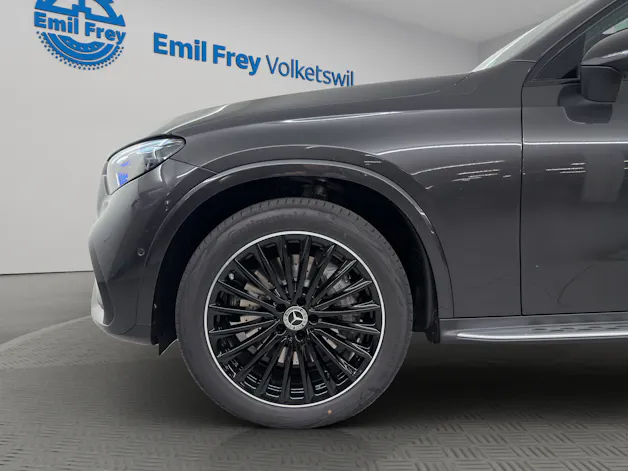 MERCEDES-BENZ GLC-Klasse GLC 220 d AMG Line 4matic