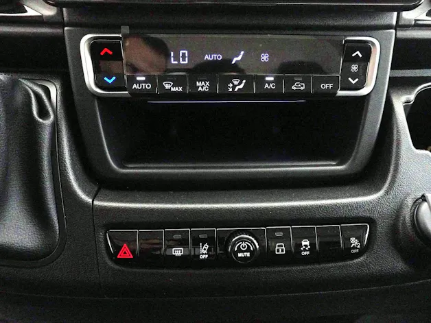 CITROEN Jumper Kaw. 35+ L2H2 2.2 BlueHDi 180 S/S