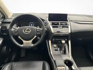 Lexus NX 300h Excellence
