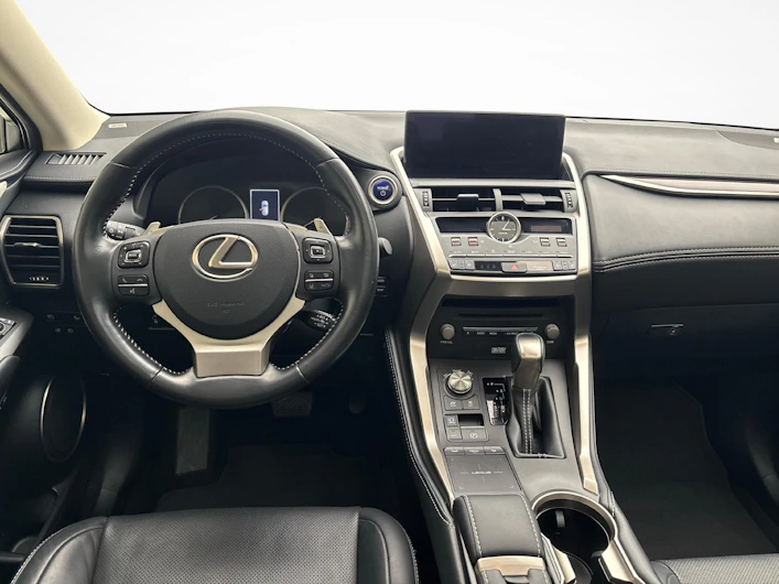 image du véhicule LEXUS NX