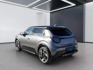 NISSAN Micra Evolve 52kWh