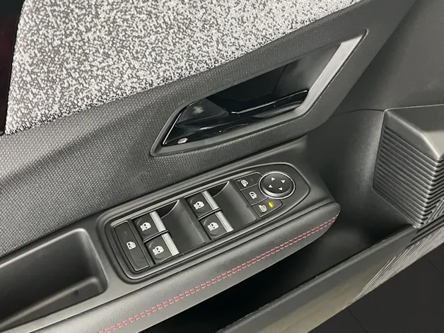 RENAULT Clio 1.8 E-Tech techno