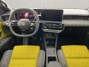 RENAULT R5 E-Tech Comfort Range iconic five